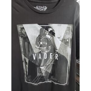 Collectible , vader star wars , old navy , large black t shirt